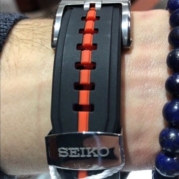 🛑sold🛑 Seiko Sportura Mens Watch! - Picture 3 of 7